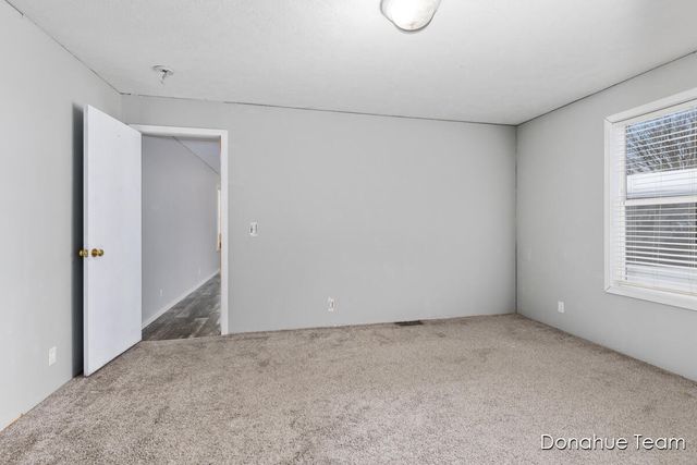 1800 W Main 50, Lowell, MI 49331