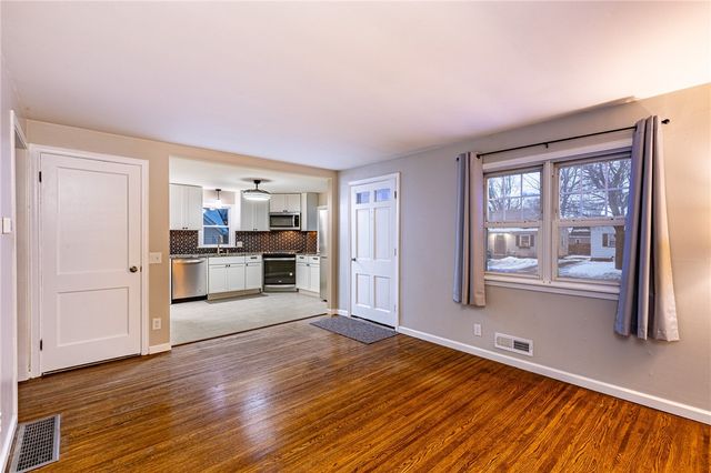 1043 Britton Road, Greece, NY 14616