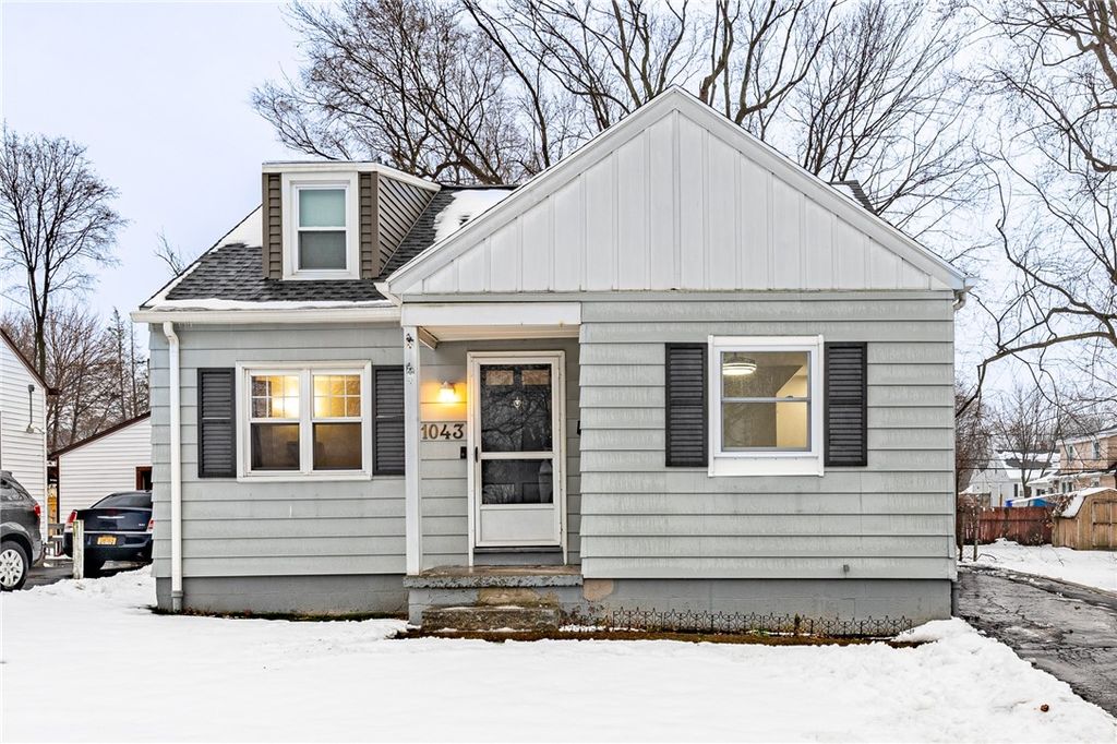 1043 Britton Road, Greece, NY 14616