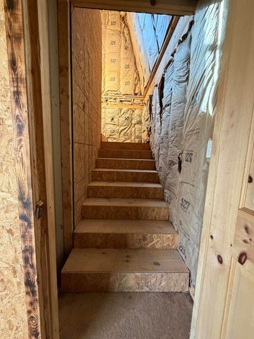 1283 Burtonville Road, Tollesboro, KY 41189