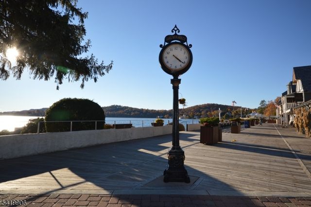 270 Springbrook Trl, Sparta Twp., NJ 07871