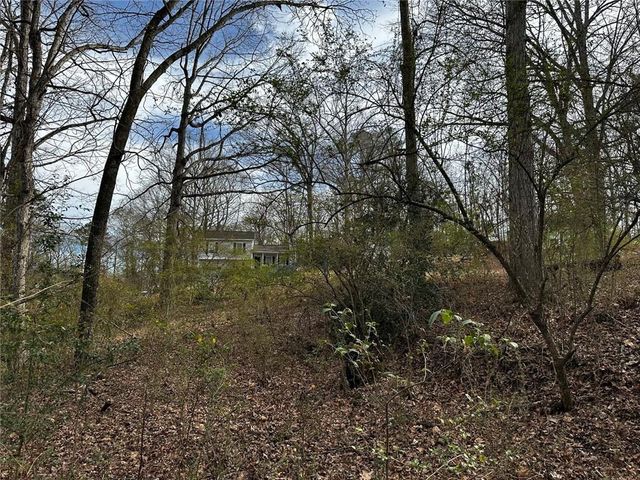 5566 La Fleur Trail, Lithonia, GA 30038