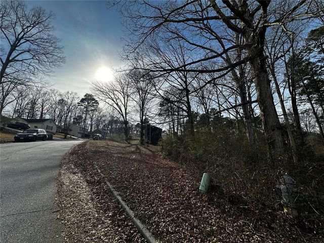 5566 La Fleur Trail, Lithonia, GA 30038