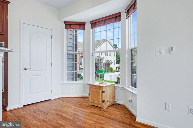 43411 BRIAR CREEK TER, Ashburn, VA 20147