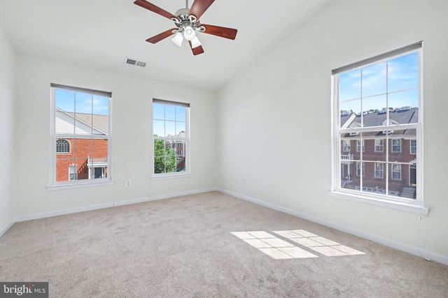 43411 BRIAR CREEK TER, Ashburn, VA 20147