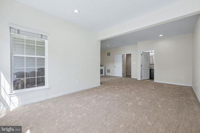 43411 BRIAR CREEK TER, Ashburn, VA 20147