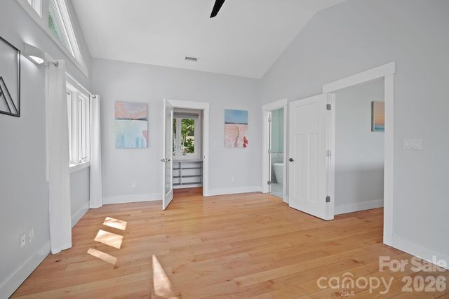 115 Chestnut Ridge Road, Mills River, NC 28759