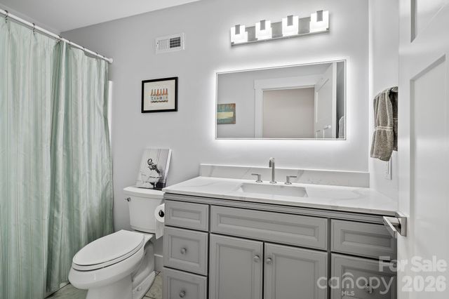 115 Chestnut Ridge Road, Mills River, NC 28759