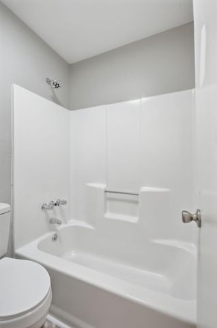 105 Roark Court, Lawrenceburg, KY 40342