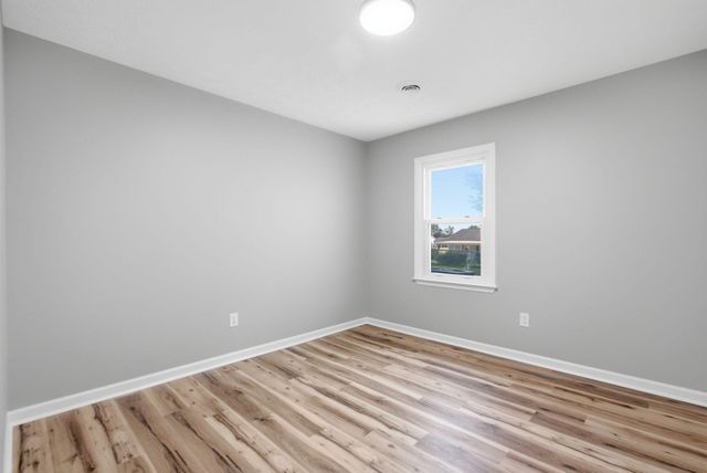 105 Roark Court, Lawrenceburg, KY 40342