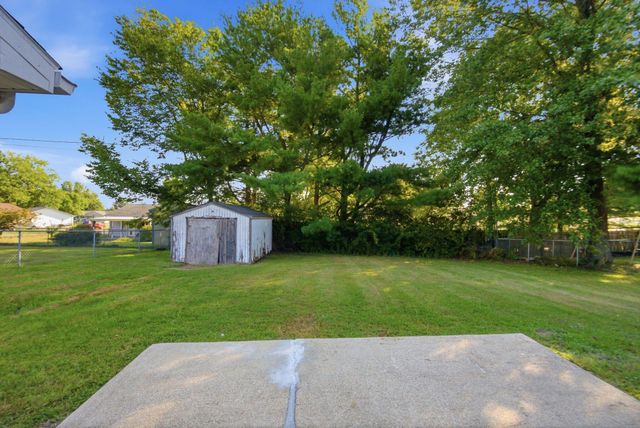 105 Roark Court, Lawrenceburg, KY 40342