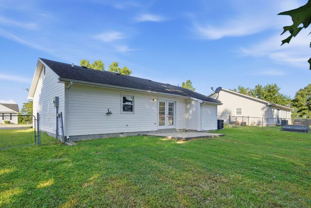105 Roark Court, Lawrenceburg, KY 40342