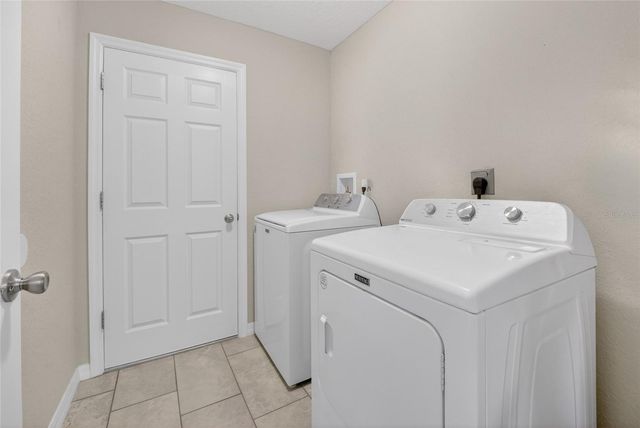 769 MARION OAKS MANOR, Ocala, FL 34473