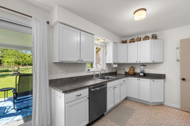 218 Ewell Street, Romeo, MI 48065
