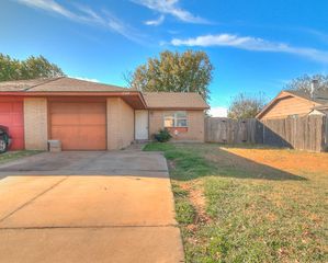 8309 S Brookline Avenue, Oklahoma City, OK 73159