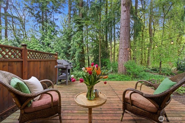8812 133rd Avenue NE, Redmond, WA 98052