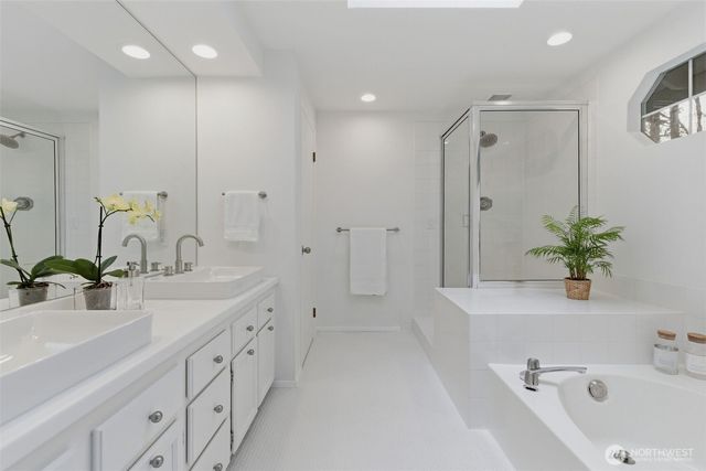 8812 133rd Avenue NE, Redmond, WA 98052
