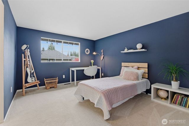 8812 133rd Avenue NE, Redmond, WA 98052