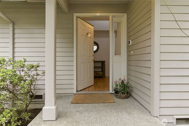 8812 133rd Avenue NE, Redmond, WA 98052