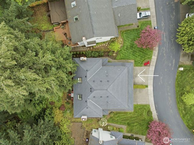 8812 133rd Avenue NE, Redmond, WA 98052