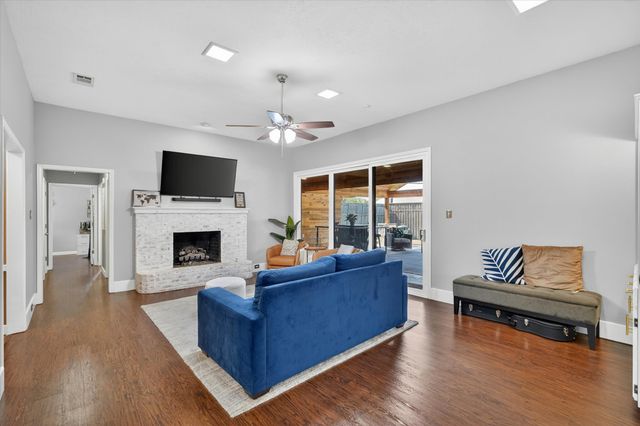 3003 Laurel Lane, Plano, TX 75074