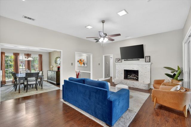 3003 Laurel Lane, Plano, TX 75074