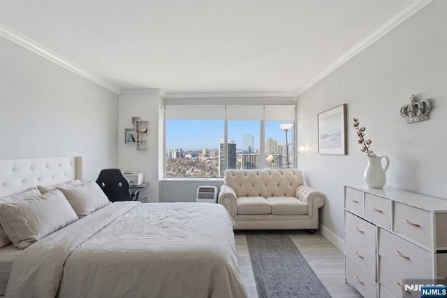 6 Horizon 2809, Fort Lee, NJ 07024