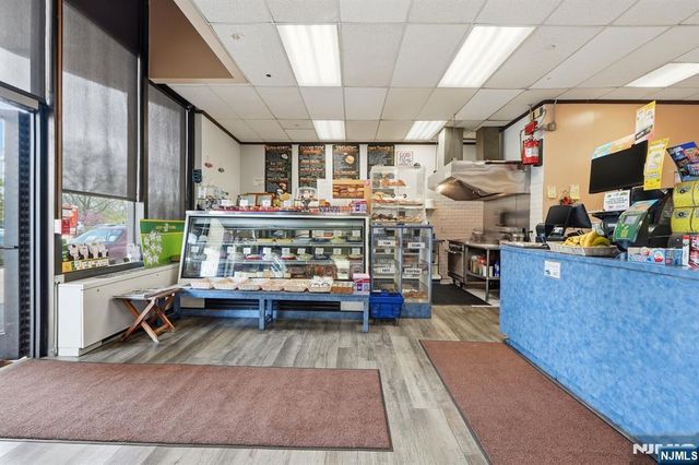 6 Horizon 2809, Fort Lee, NJ 07024