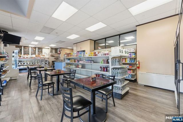 6 Horizon 2809, Fort Lee, NJ 07024