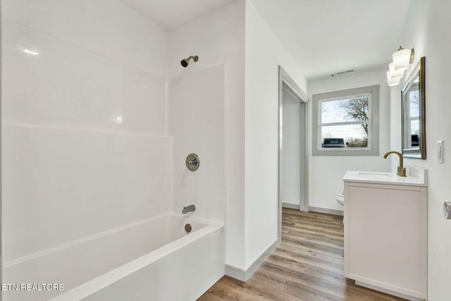 535 SE Wildwood Ave, Cleveland, TN 37311