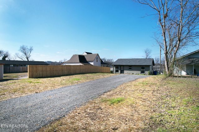 535 SE Wildwood Ave, Cleveland, TN 37311