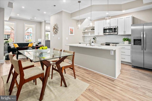 325 14TH PL NE, Washington, DC 20002