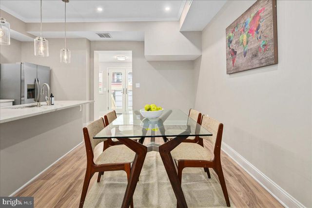 325 14TH PL NE, Washington, DC 20002