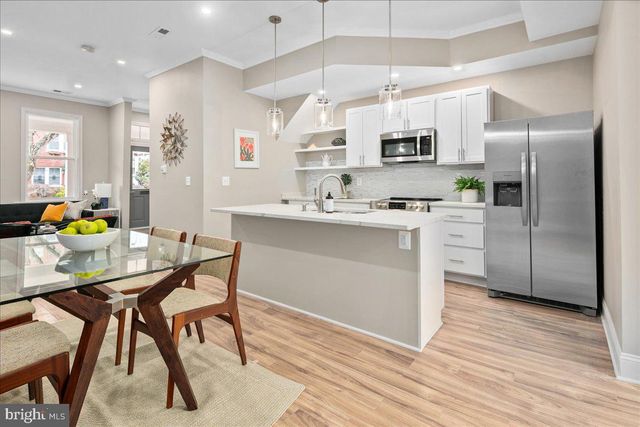 325 14TH PL NE, Washington, DC 20002