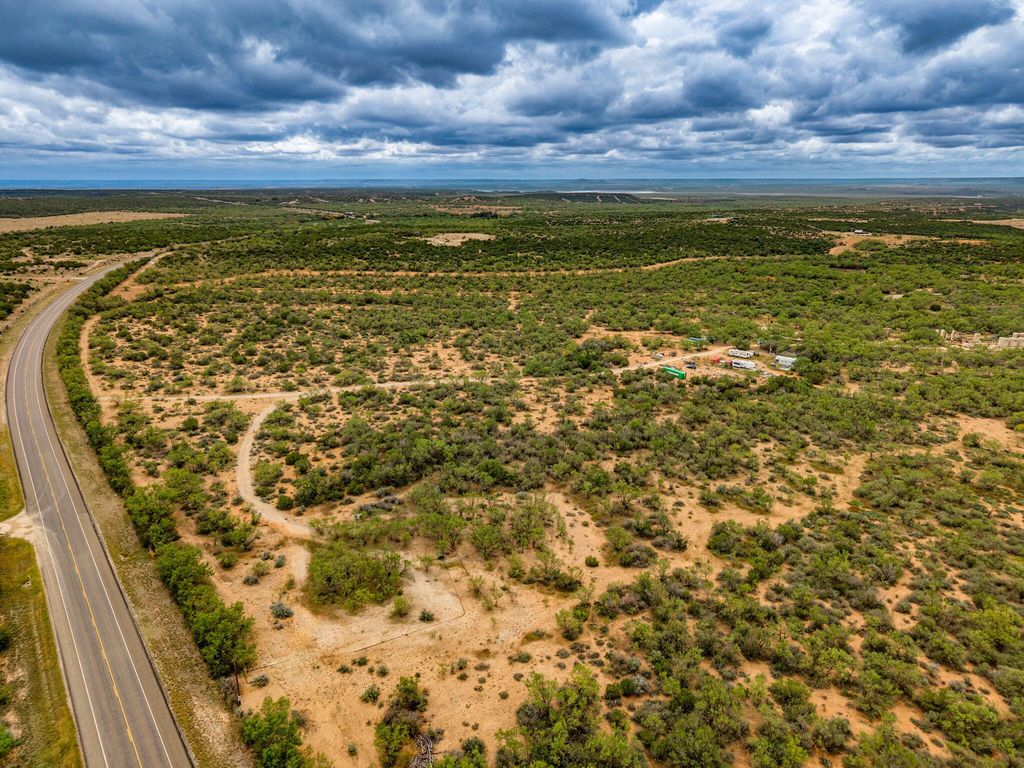 Image 22 of property listing at 375 Exxon Road, Robert Lee, TX 76945
