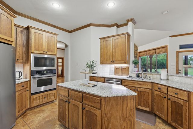 2705 Kerry Court, Denton, TX 76226