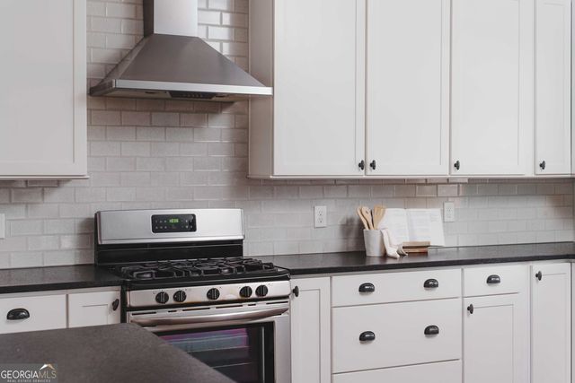 577 Hemlock Circle SE, Atlanta, GA 30316