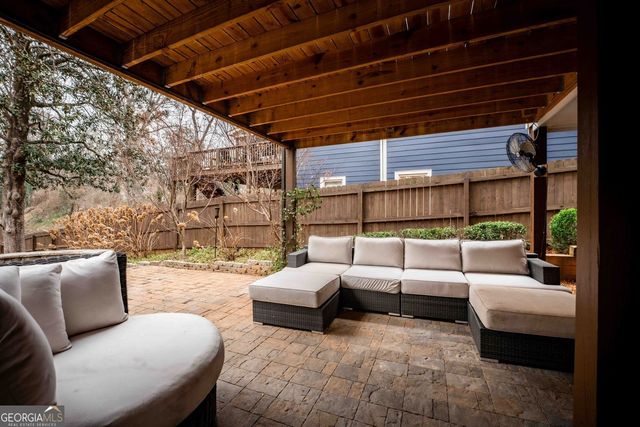 577 Hemlock Circle SE, Atlanta, GA 30316