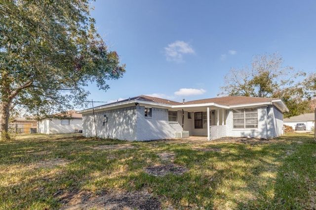 3120 Royal Street, Baytown, TX 77521