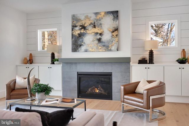 4038 DOVEVILLE LN, Fairfax, VA 22032