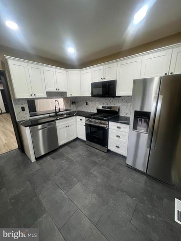 1602 THATCHER ST, Wilmington, DE 19802