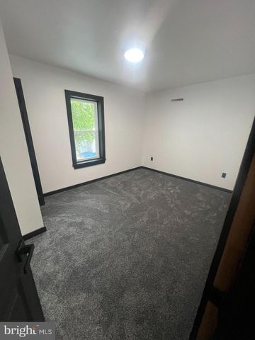 1602 THATCHER ST, Wilmington, DE 19802