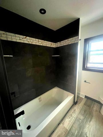 1602 THATCHER ST, Wilmington, DE 19802