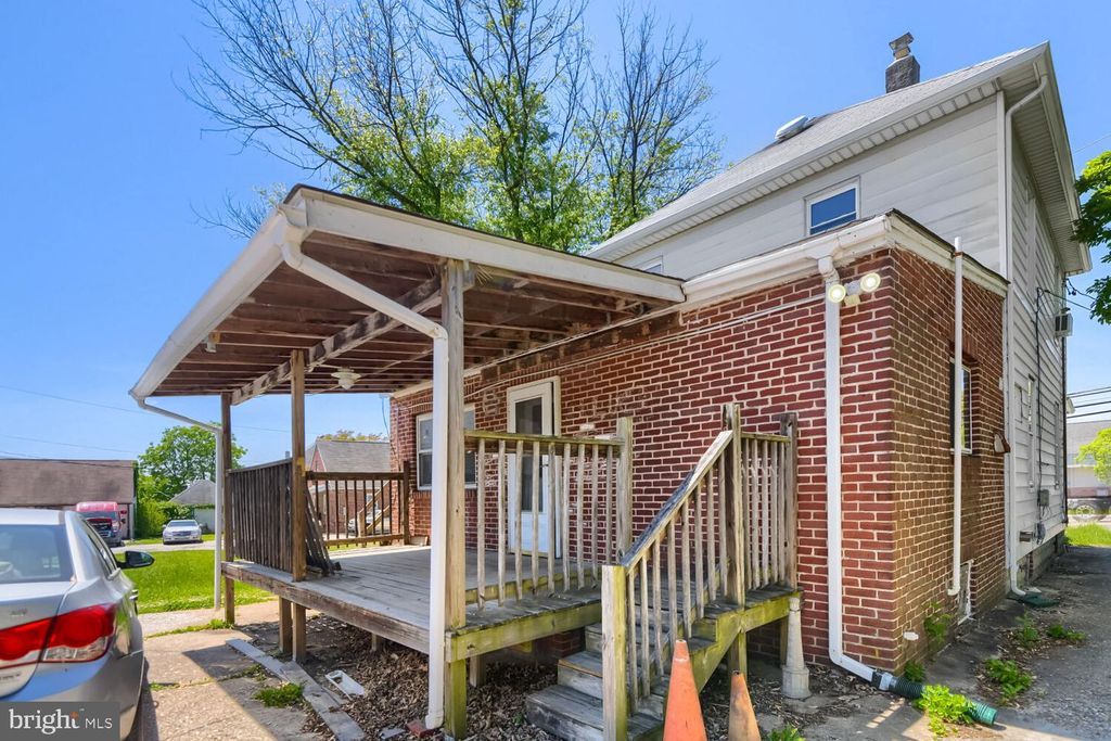 Image 27 of property listing at 8413 PHILADELPHIA RD, Baltimore, MD 21237