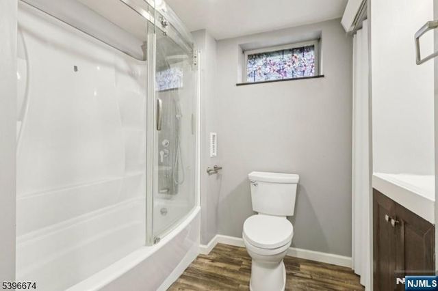 16 Winding Hill Road, Vernon, NJ 07462