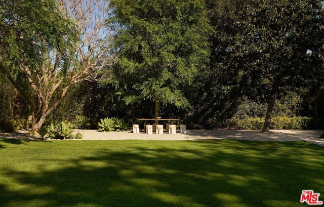 444 S Plymouth Boulevard, Los Angeles, CA 90020