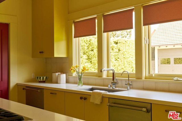 444 S Plymouth Boulevard, Los Angeles, CA 90020