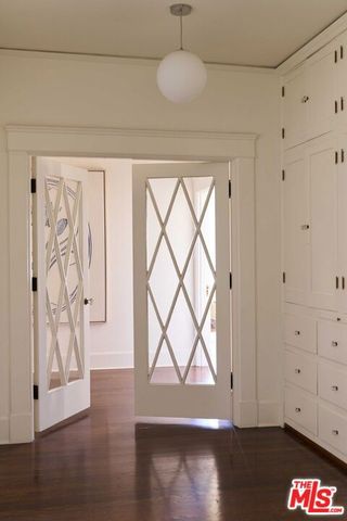 444 S Plymouth Boulevard, Los Angeles, CA 90020