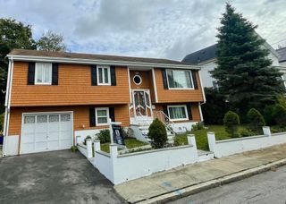 28 Lewis Street, Fall River, MA 02720