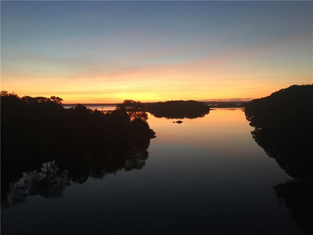 40 Web Avenue 18, North Kingstown, RI 02852